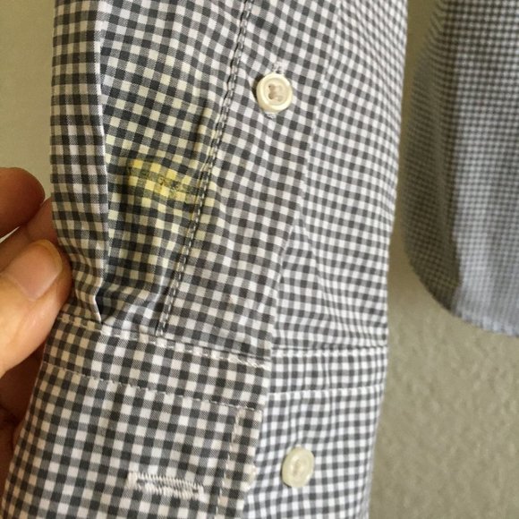 Uniqlo Mens Button Down Casual Shirt Checker Front Pocket Size M Grey - Picture 7 of 12